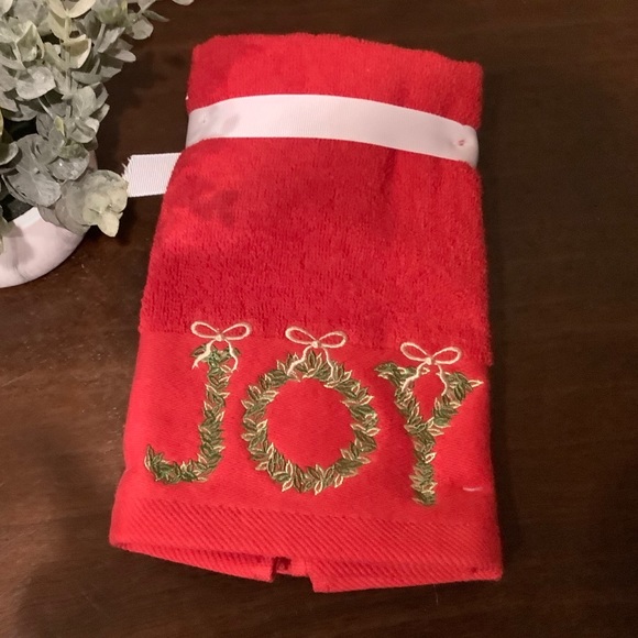 NWT Cotton Christmas JOY Tip Towel Set 🎄 - Picture 2 of 4